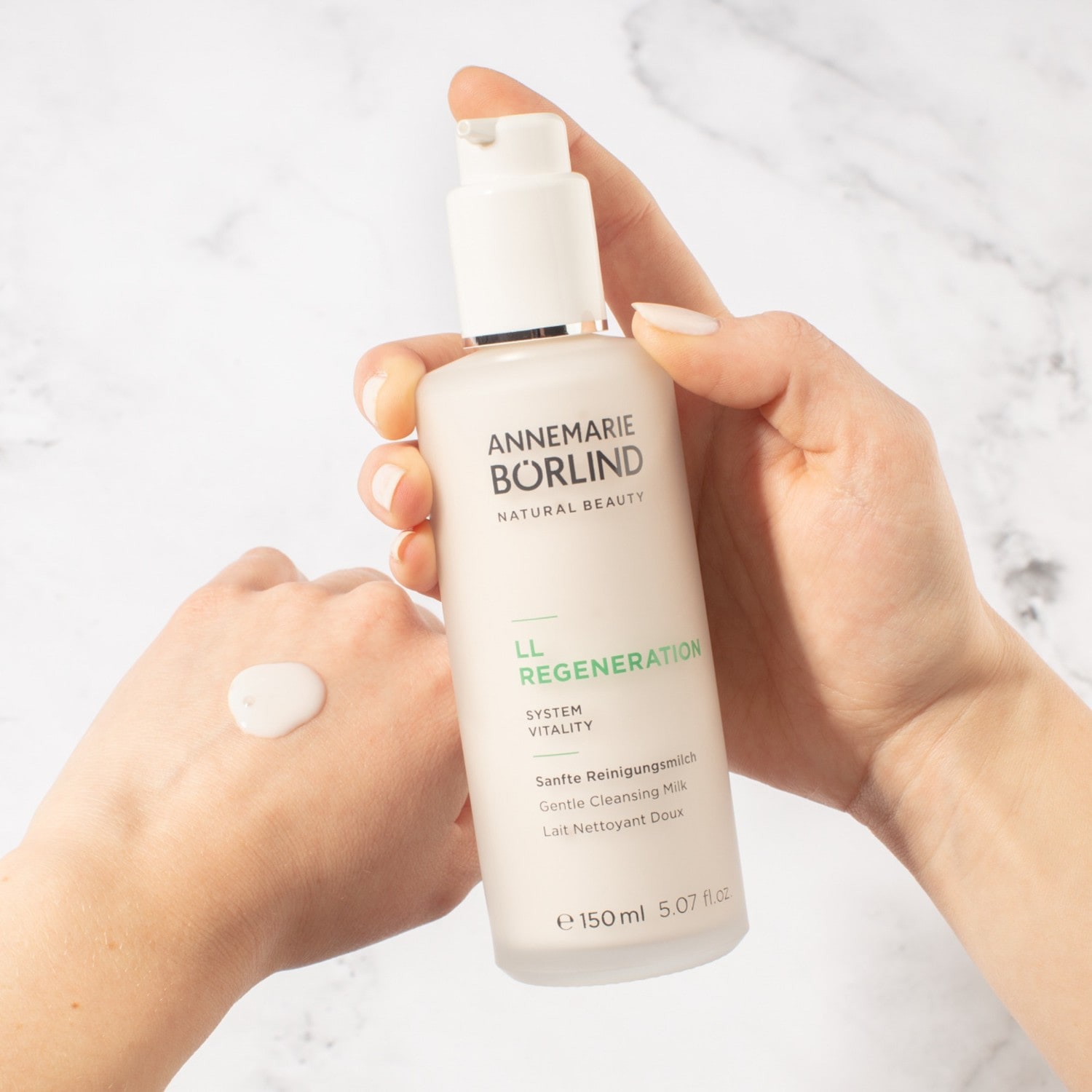 ANNEMARIE BÖRLIND Reinigungsmilch LL REGENERATIE - 150 ml