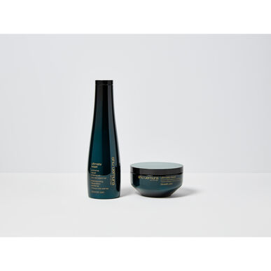 Shu Uemura Ultimate Reset Extreme Repair Shampoo for svært skadet hår 300 ml
