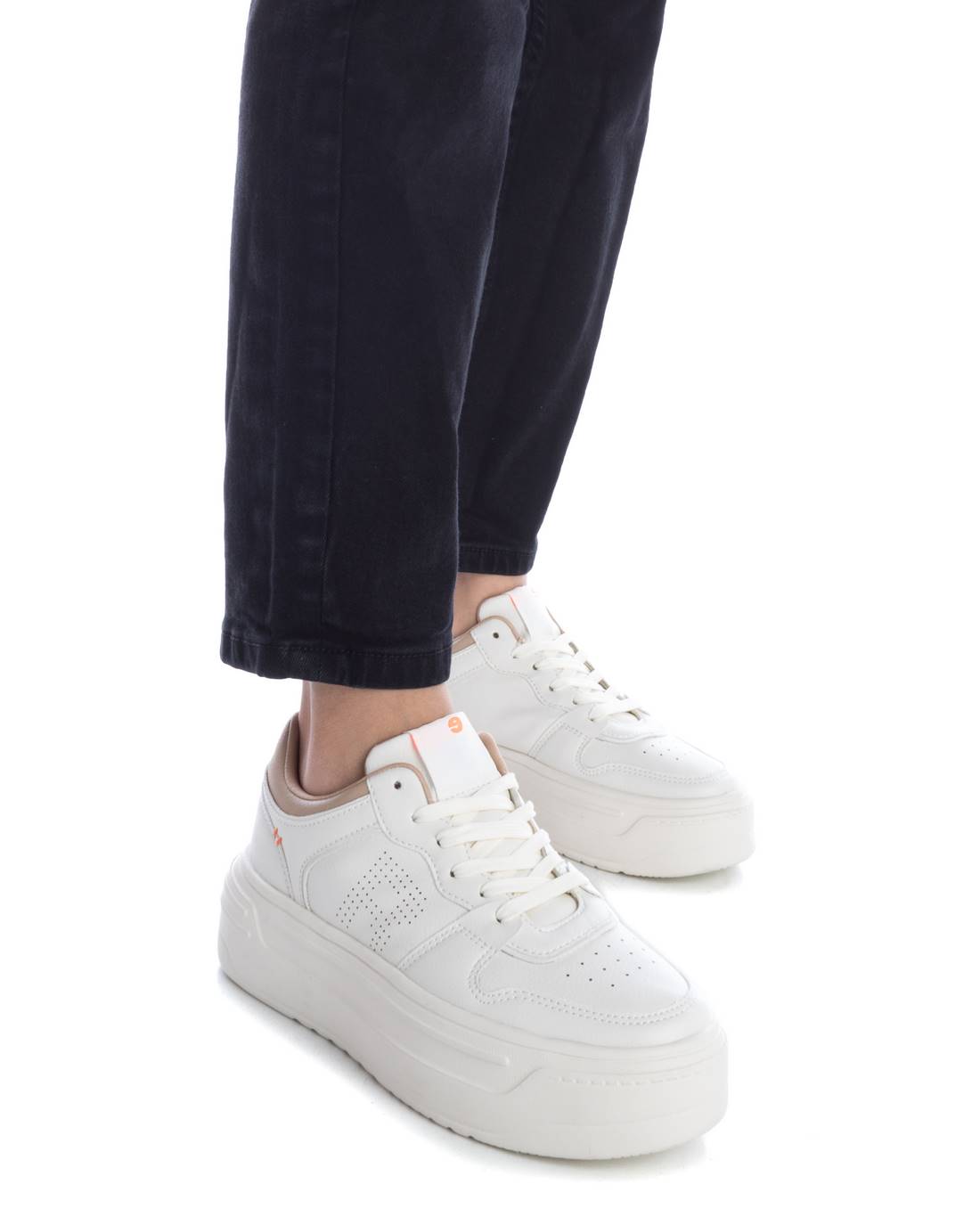  Refresh pentru adidași 171328
