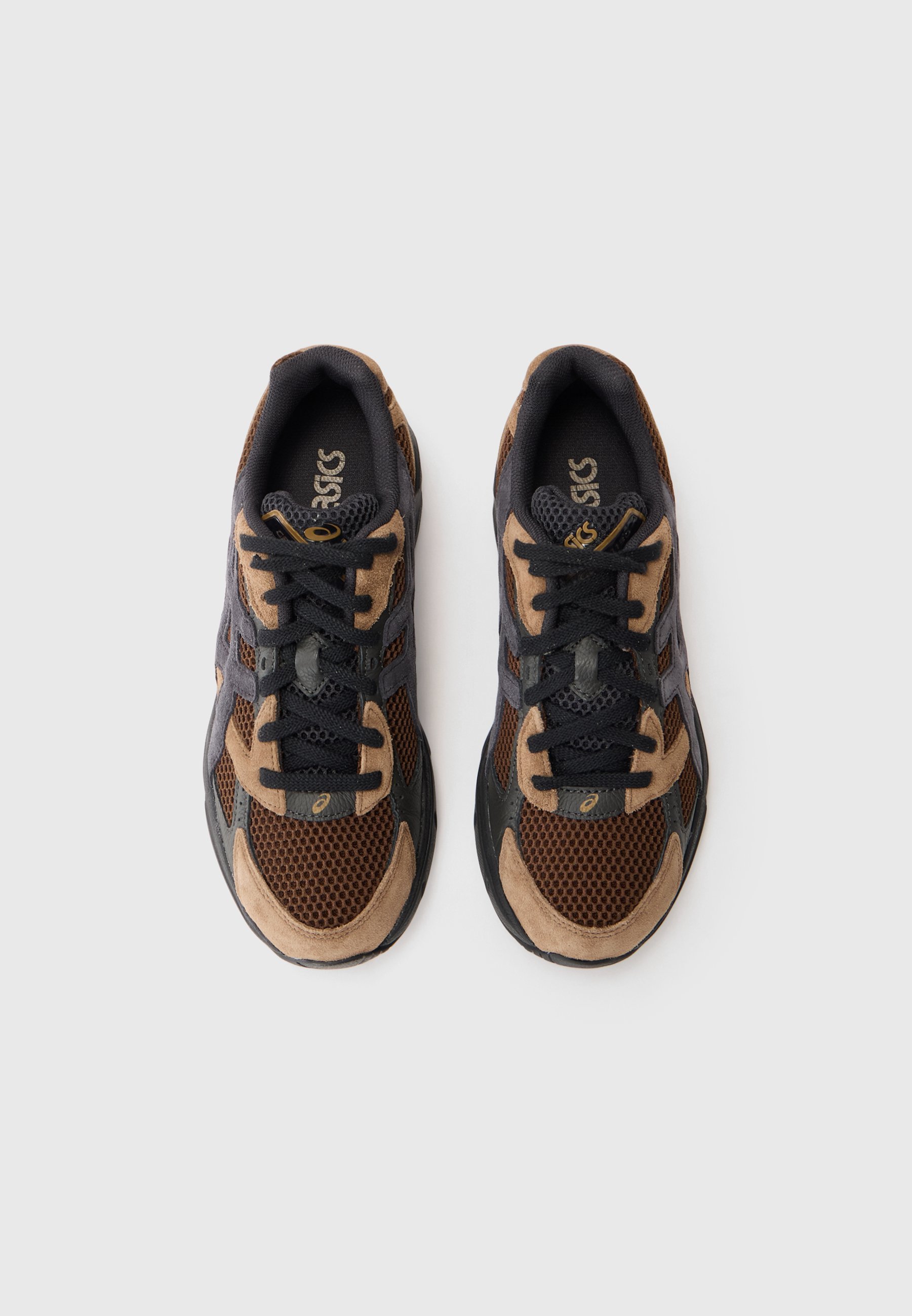 Tênis ASICS SportStyle de cano baixo