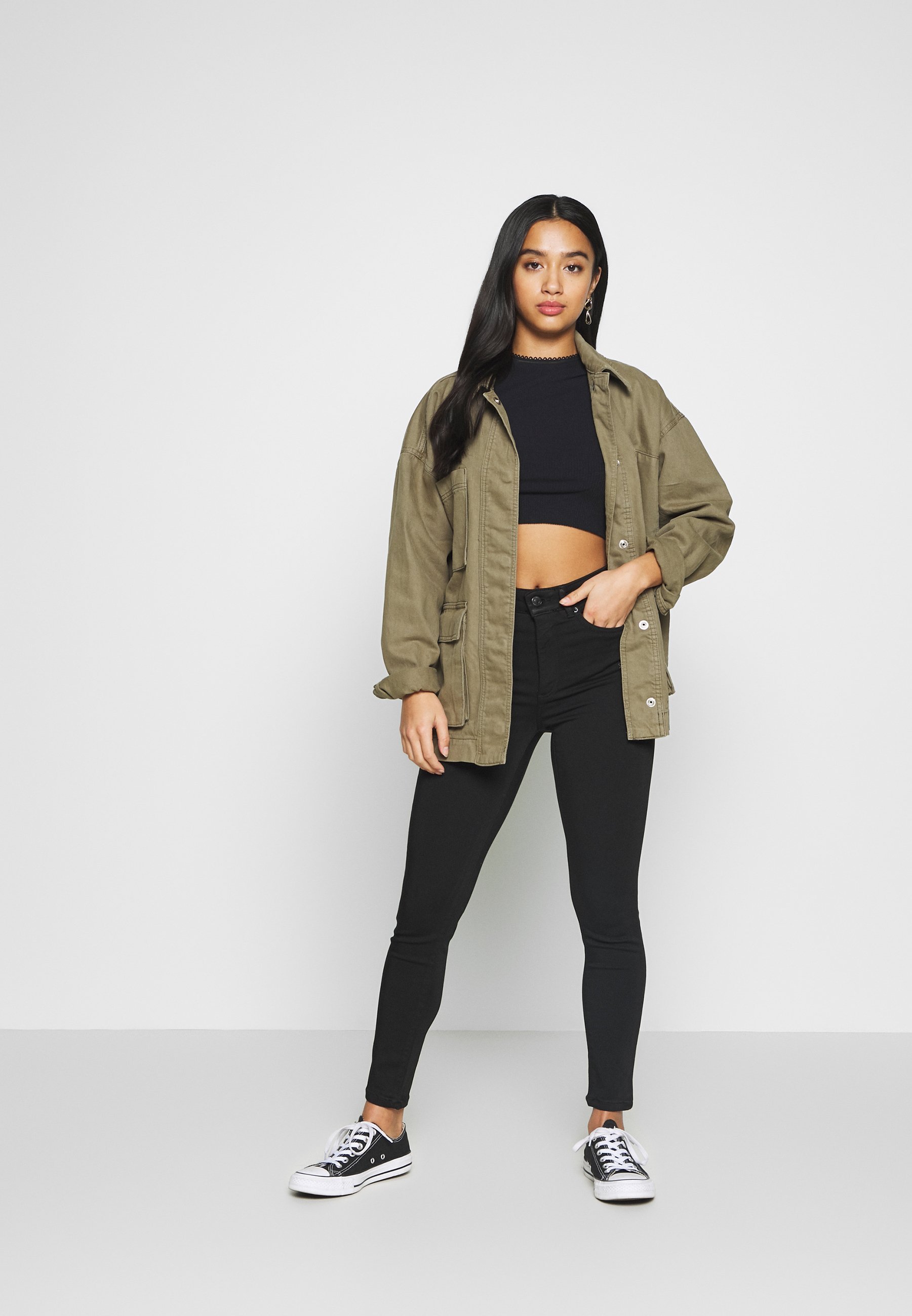 Vero Moda Petite VMSOPHIA - Pantalon classique - black