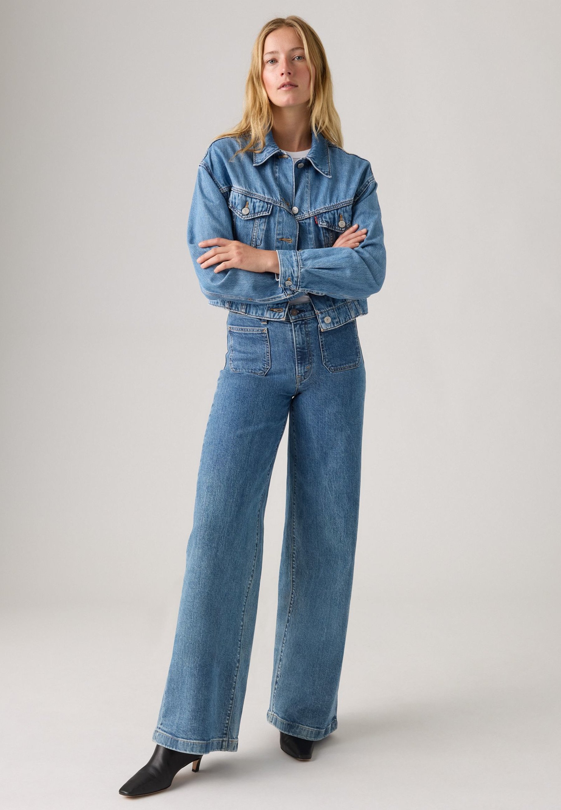 Levi's® Wide Leg