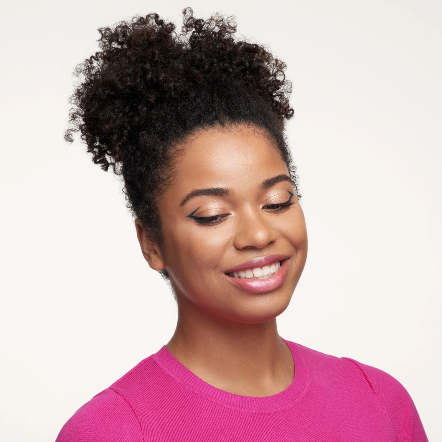 Essence Gimme Glow