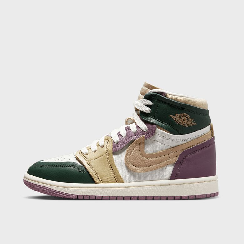 WMNS Air Jordan 1 MM High