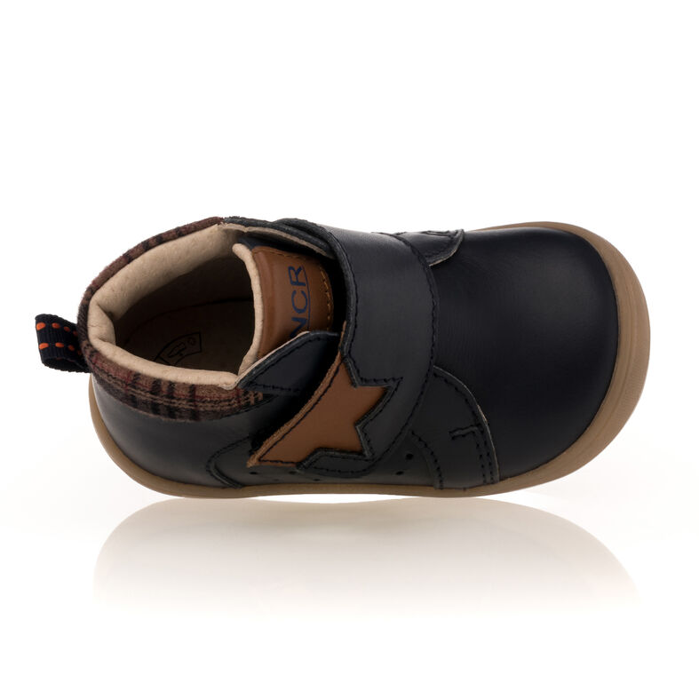 Blå sneakers för babypojkar