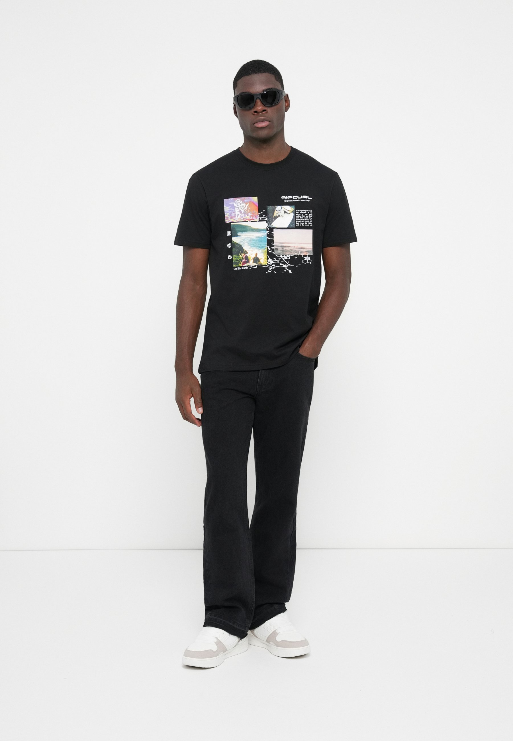 Rip Curl SEARCH EXCURSIONS TEE UNISEX - Triko s potiskem - black