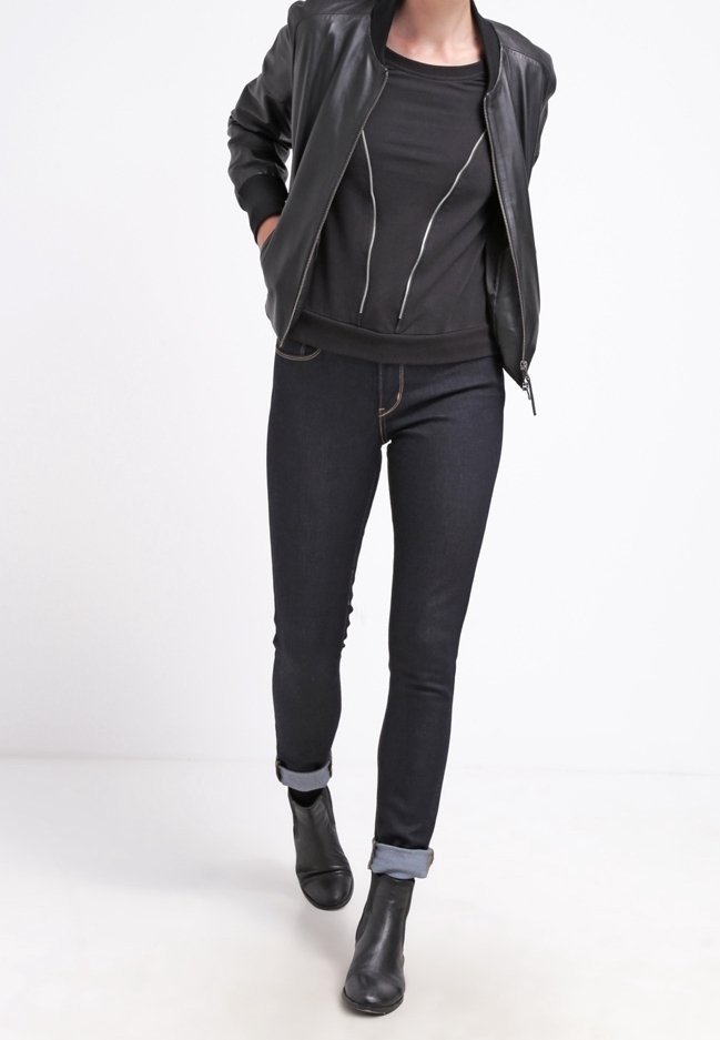 Noisy May Sweatshirt - zwart
