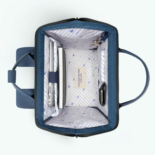 Cabaia Adventurer Großer San Giljan Rucksack, Marineblau