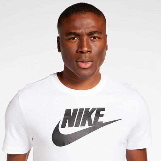 Λέσχη Nike