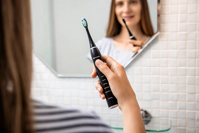 Sonická zubná kefka TrueLife SonicBrush Clean30 Duo
