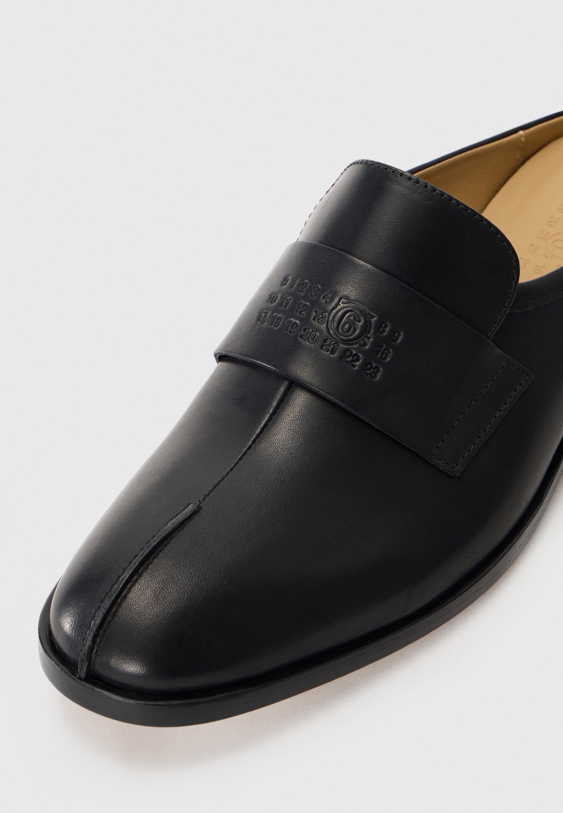 MM6 Maison Margiela Slip-ons - svart