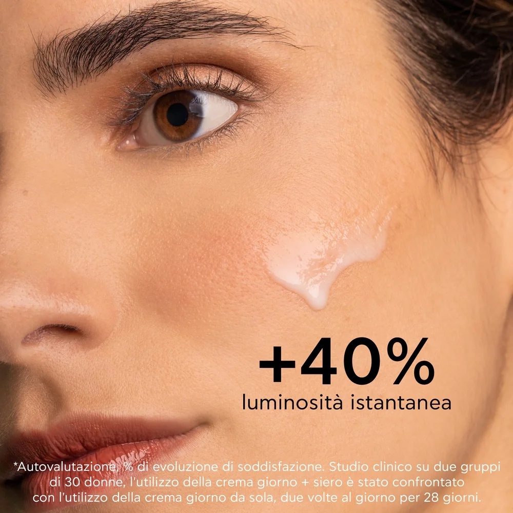 APIVITA Apivita Bee Radiant Peony Serum 30 ml: Activator voor een stralende huid en tegen vermoeidheid.