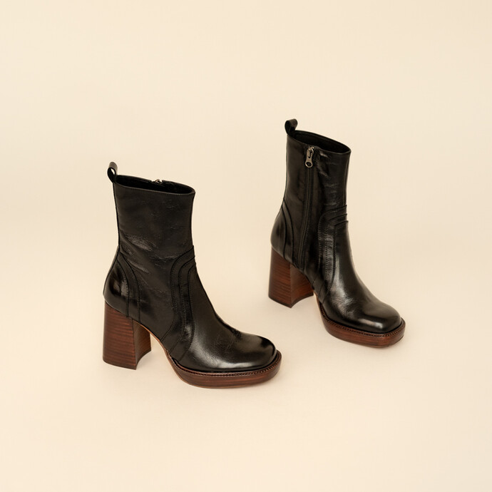 Bottines à talons  en cuir vieilli noir