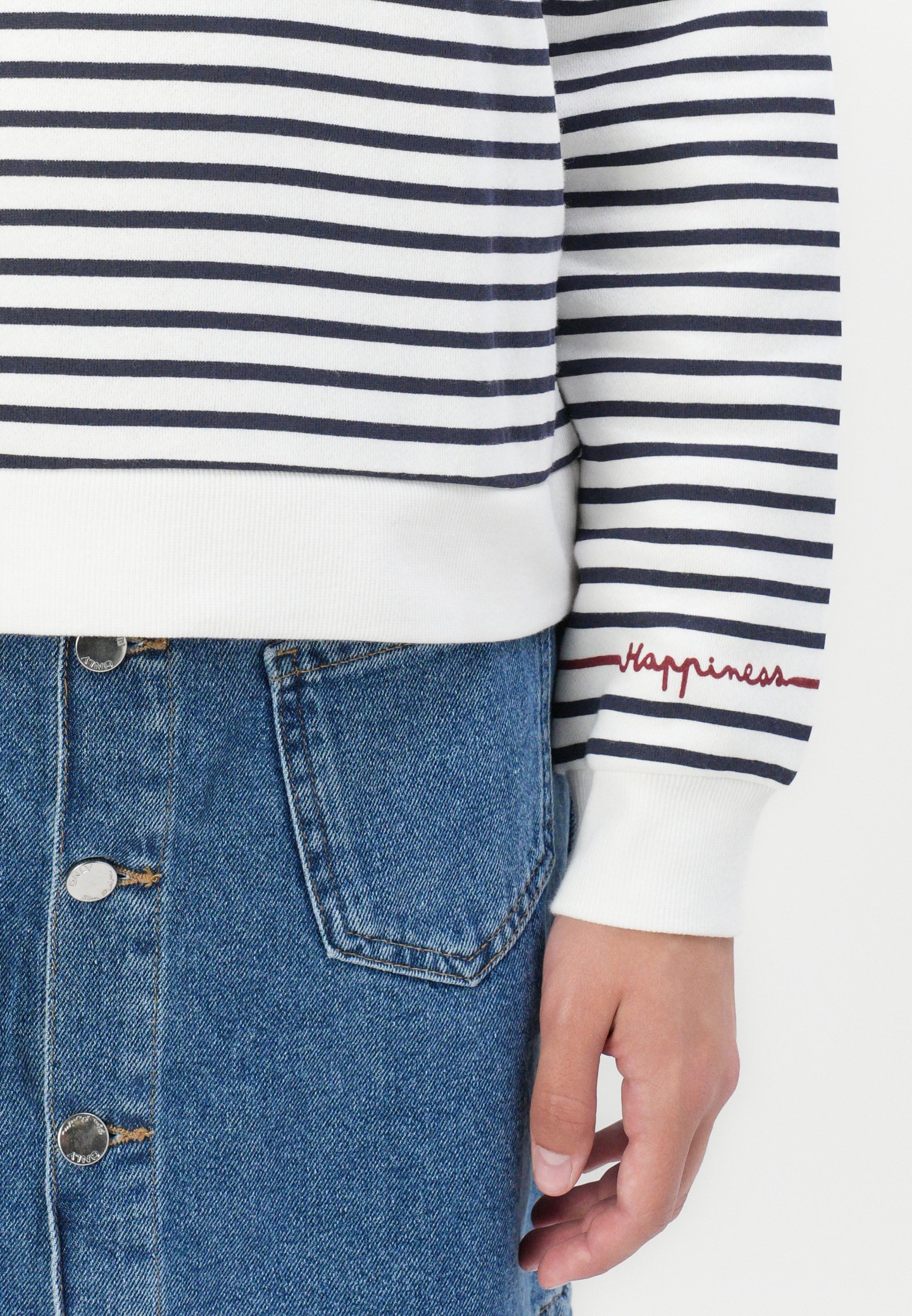 Vero Moda VMFERNANDA BOX - Megztinis - debesų šokėja