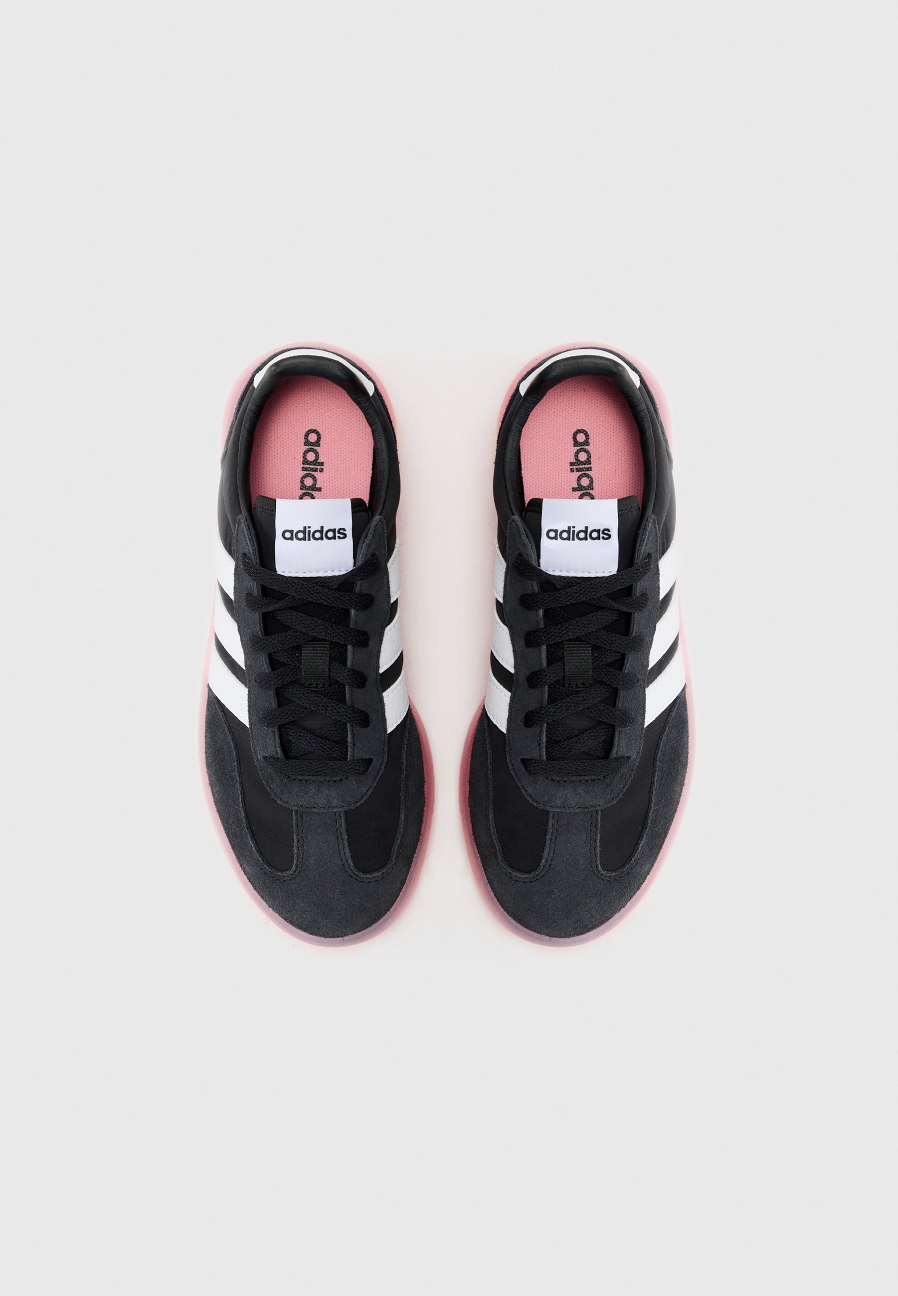 adidas Performance BARREDA DECODE ARSENAL UNISEX - Ghete de fotbal de sală - negru intens/ alb/ roz intens