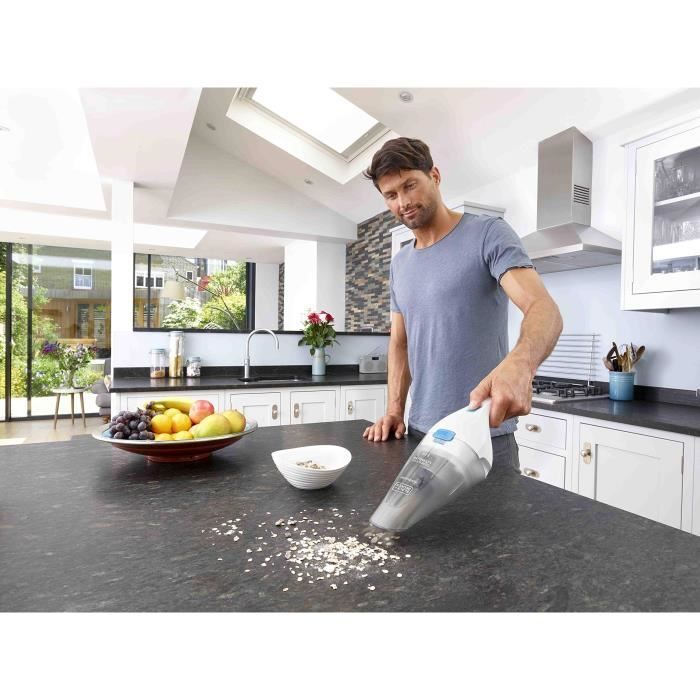 BLACK+DECKER NVC115JL-QW Akku-Handstaubsauger – 8 AW – 3,6 V – 1,5 Ah – 325 ml