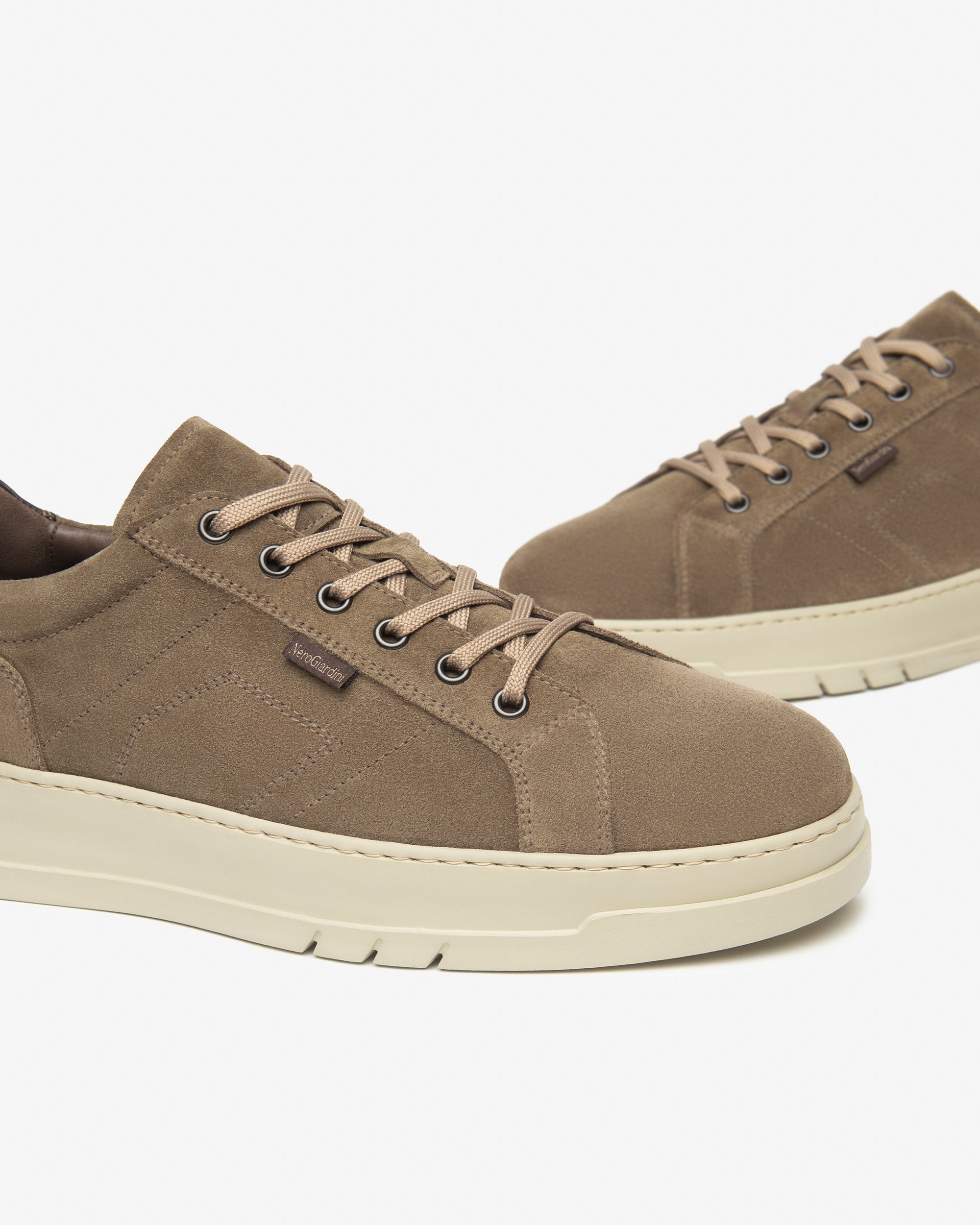 Sneakers Uomo in Camoscio e Pelle