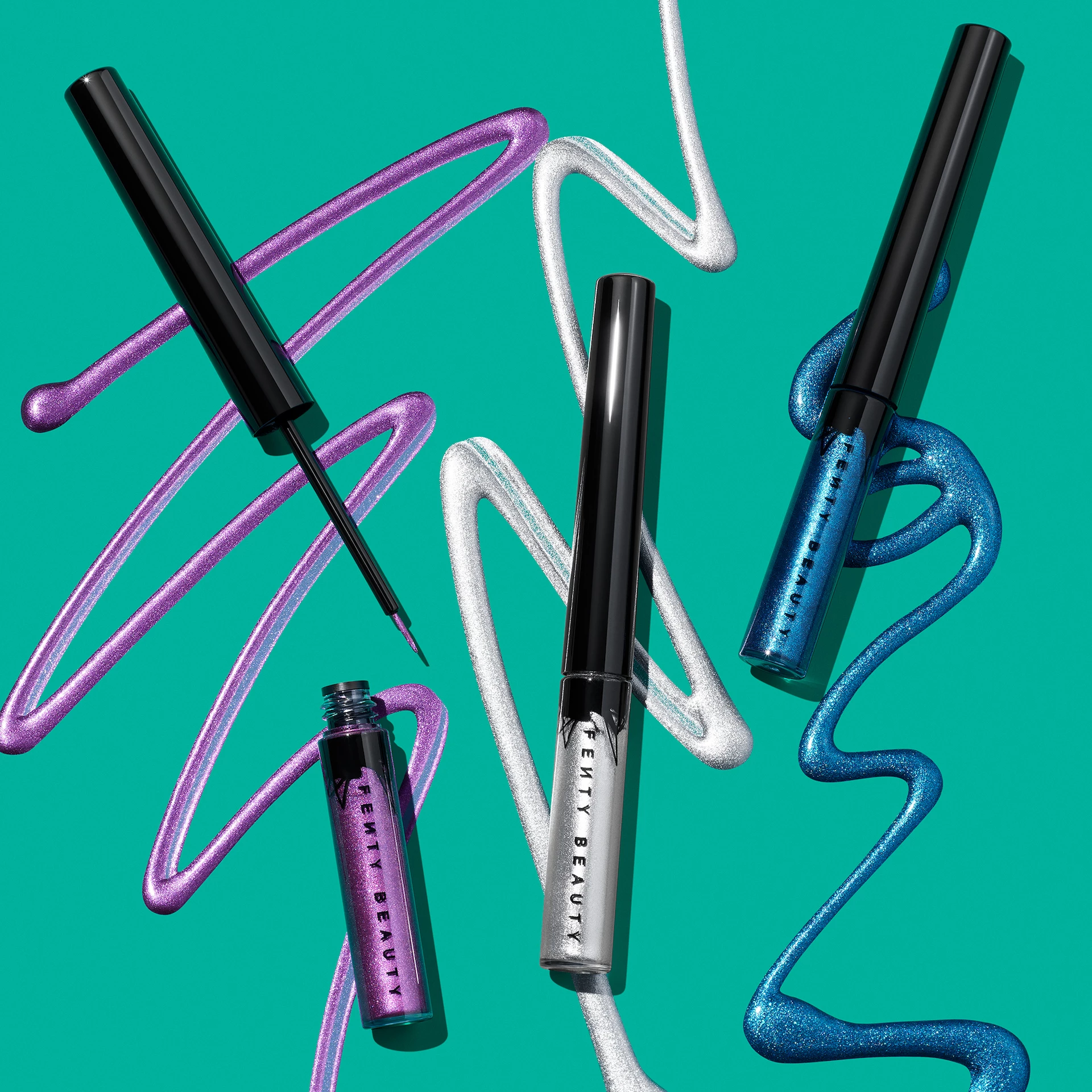 Tuș de ochi lichid strălucitor pentru pleoape, Chrome At Me - Fenty Beauty