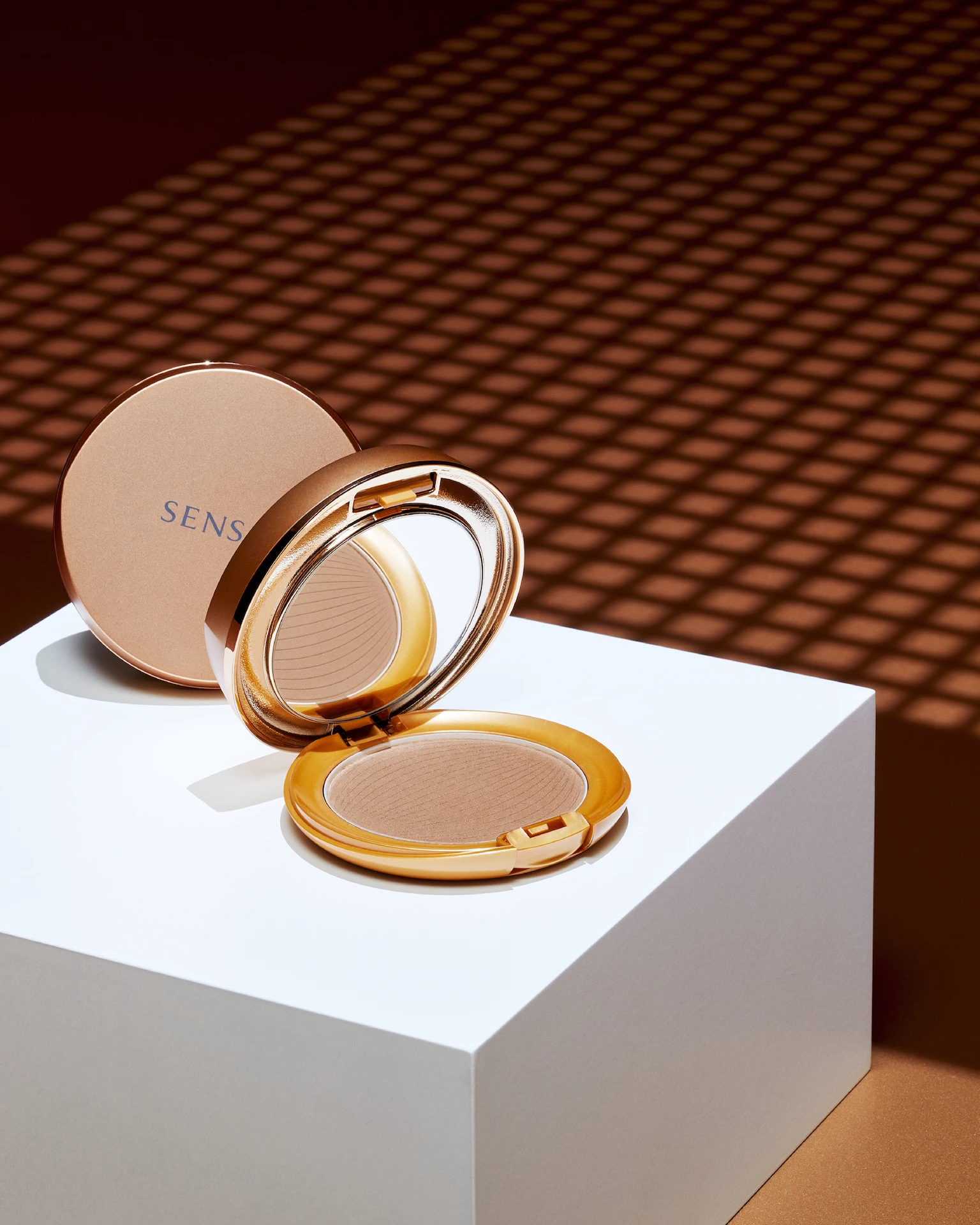 Pudră compactă Silky Bronze Natural Veil 3 - SENSAI