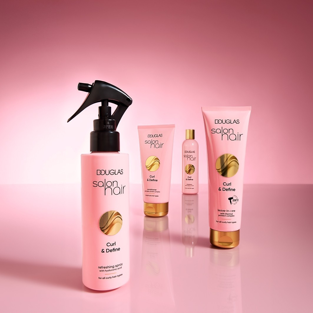 Douglas Collection siltumaizsardzības sprejs Salon Hair Curls & Definition atsvaidzinošs sprejs - 150 ml