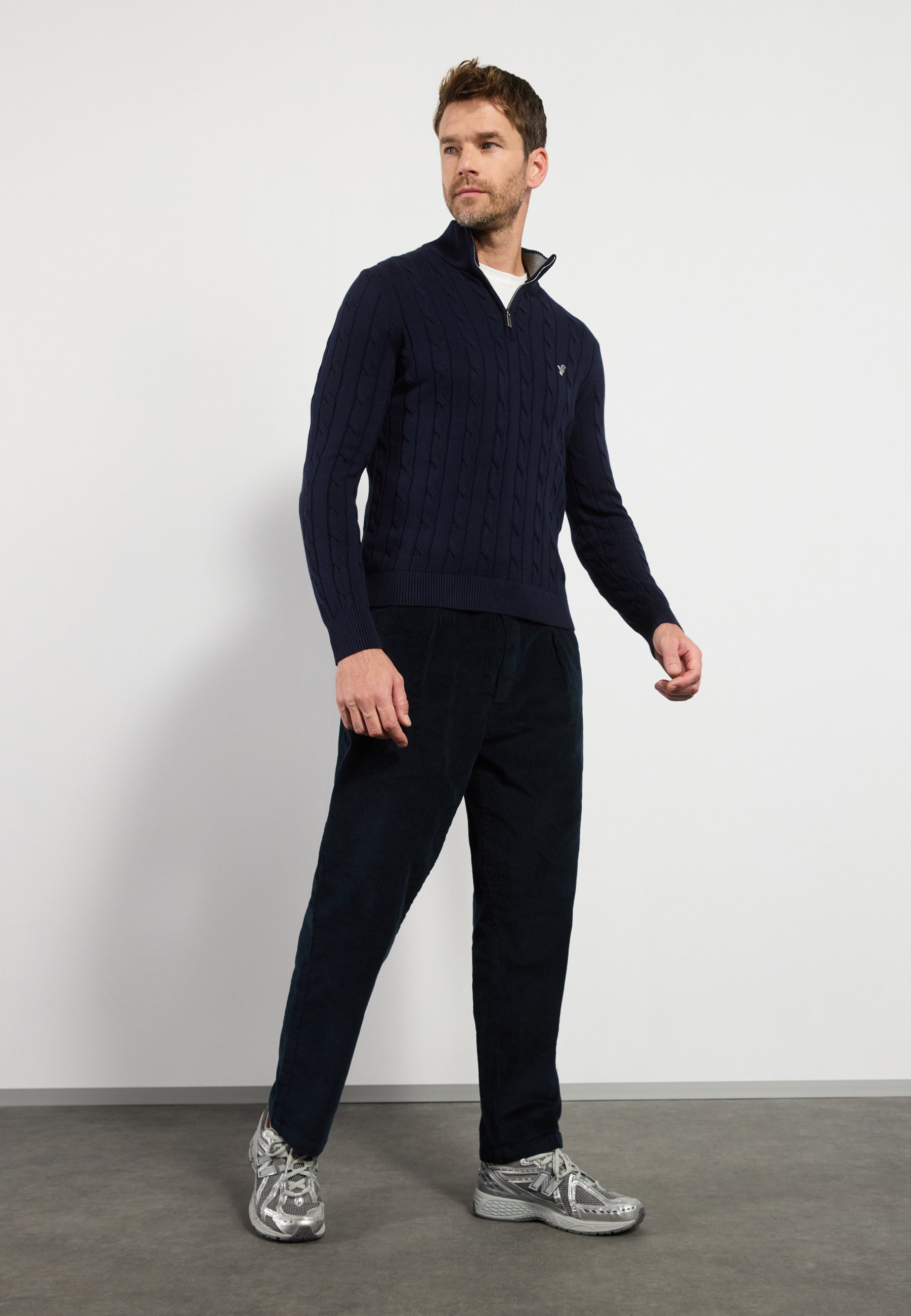 Pier One Jumper - donkerblauw