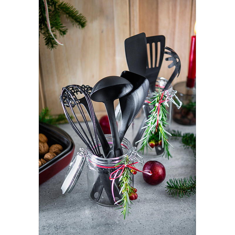 GastroMax stekespade 29,5 cm med hull GastroMax