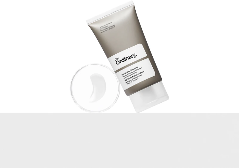 Ordinary Squalane Cleanser je hydratační odličovač.