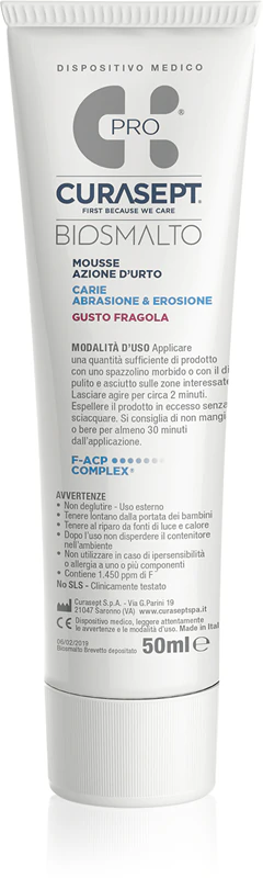Curasept Biosmalto Mousse is een medisch schuimproduct dat het tandglazuur vernieuwt.