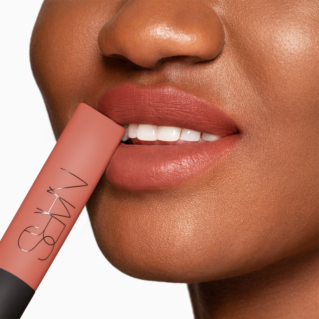 NARS lūpų dažai „Air Matte“ – 7,5 ml