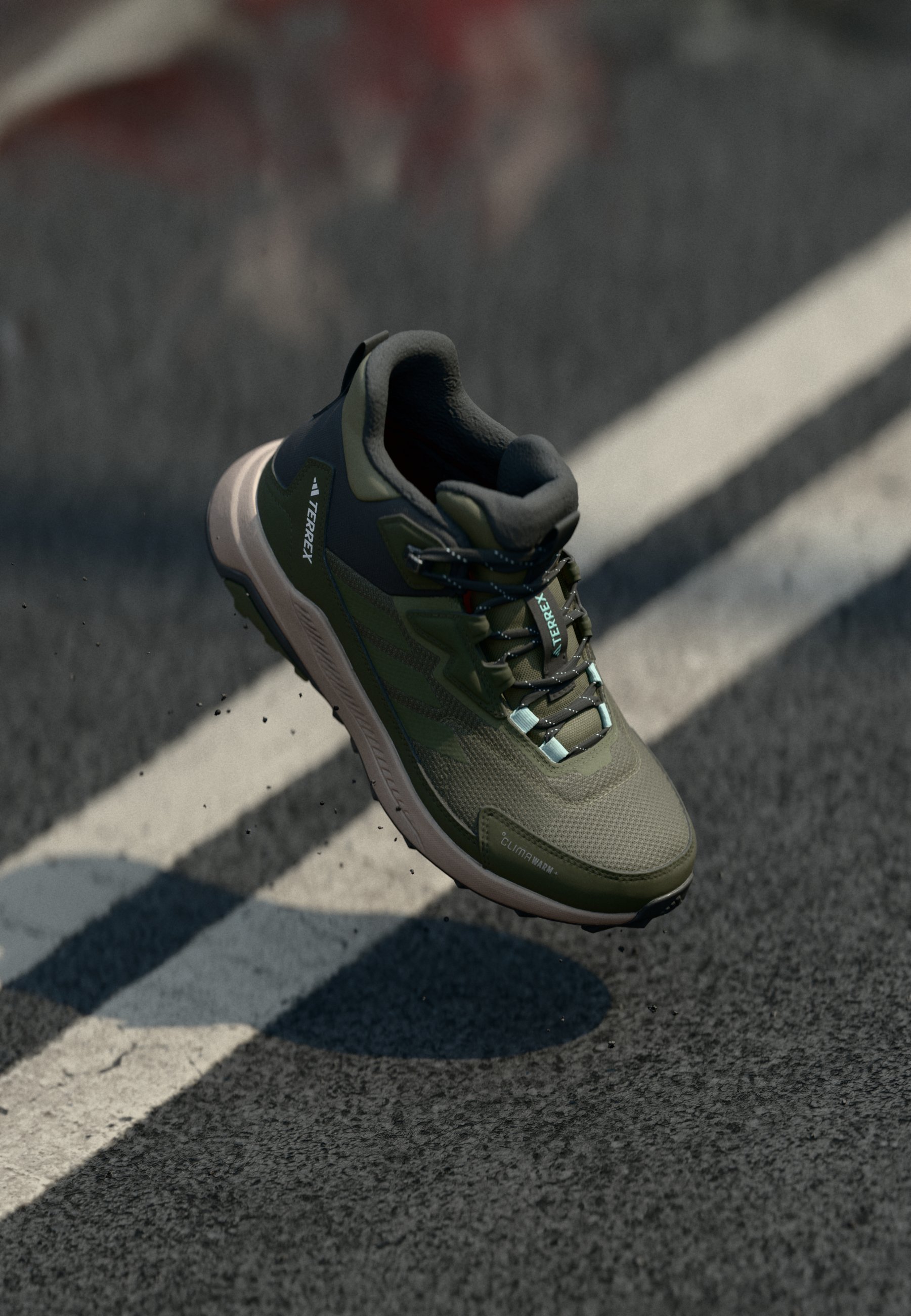 Adidas Terrex ANYLANDER CLIMAWARM - Stivali invernali - verde oliva/nero cargo/semi flash acqua