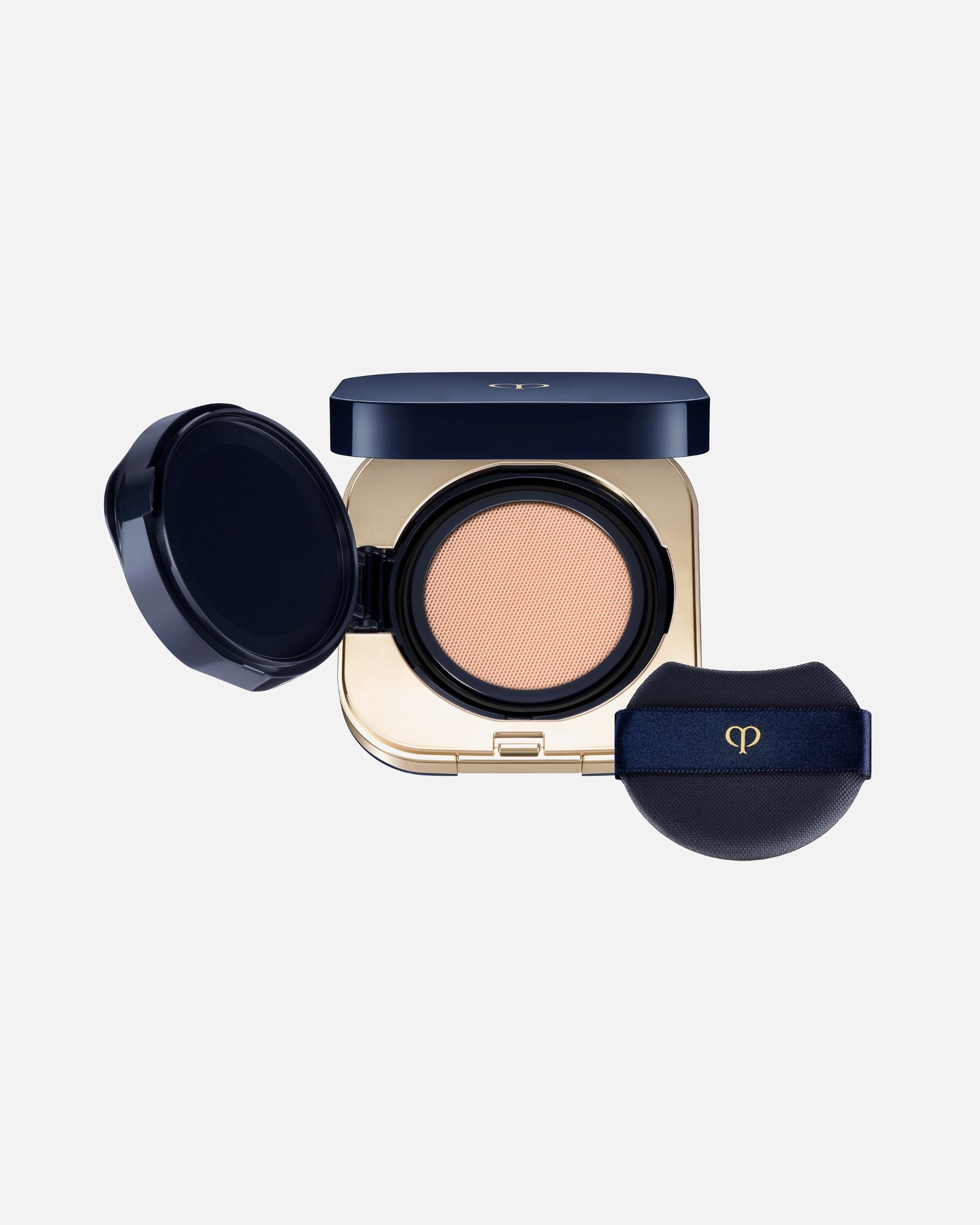 Clé de Peau Beauté Foundation Radiant Cushion Foundation Natural – 14 g