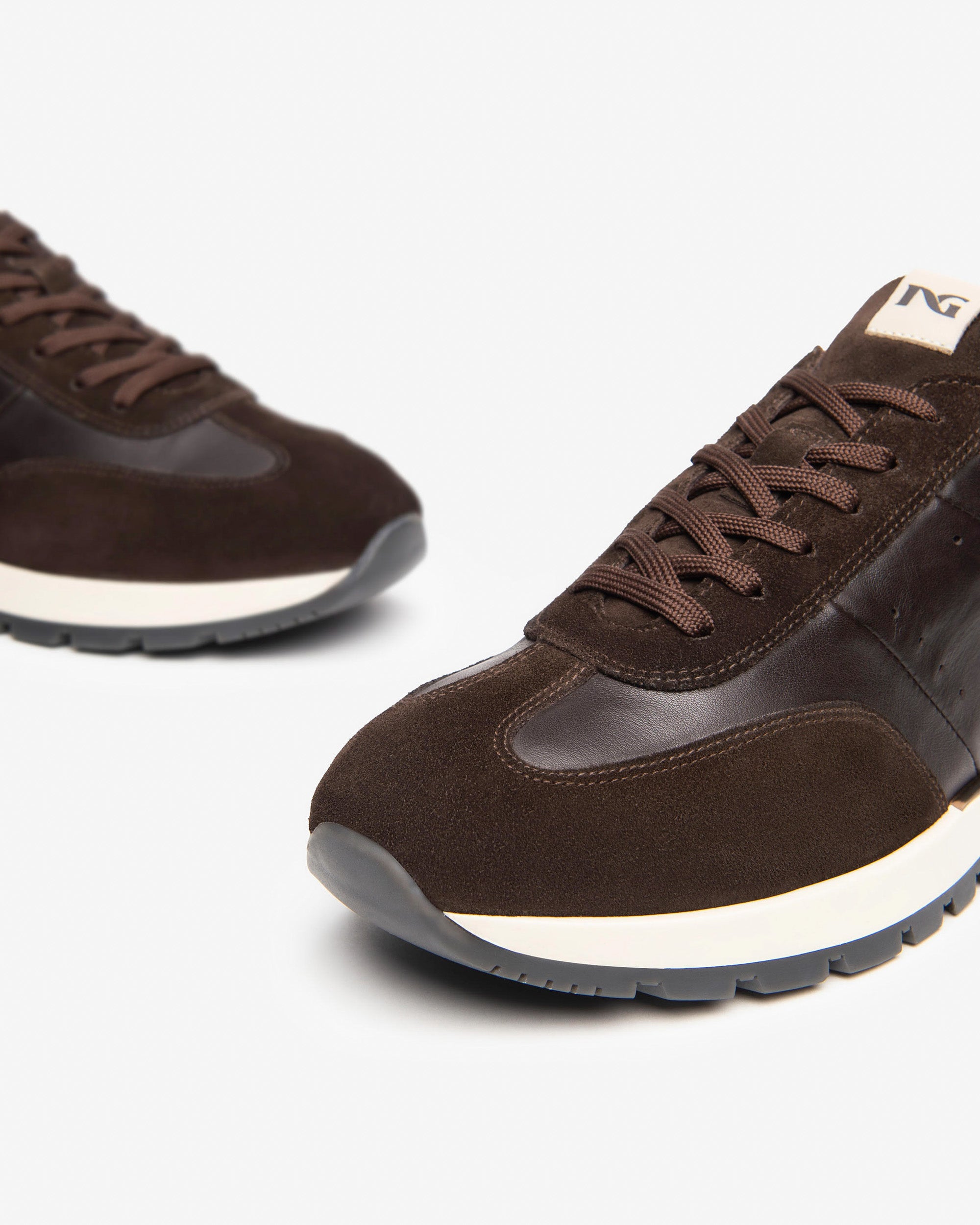 Herren-Sneaker aus Leder und Wildleder