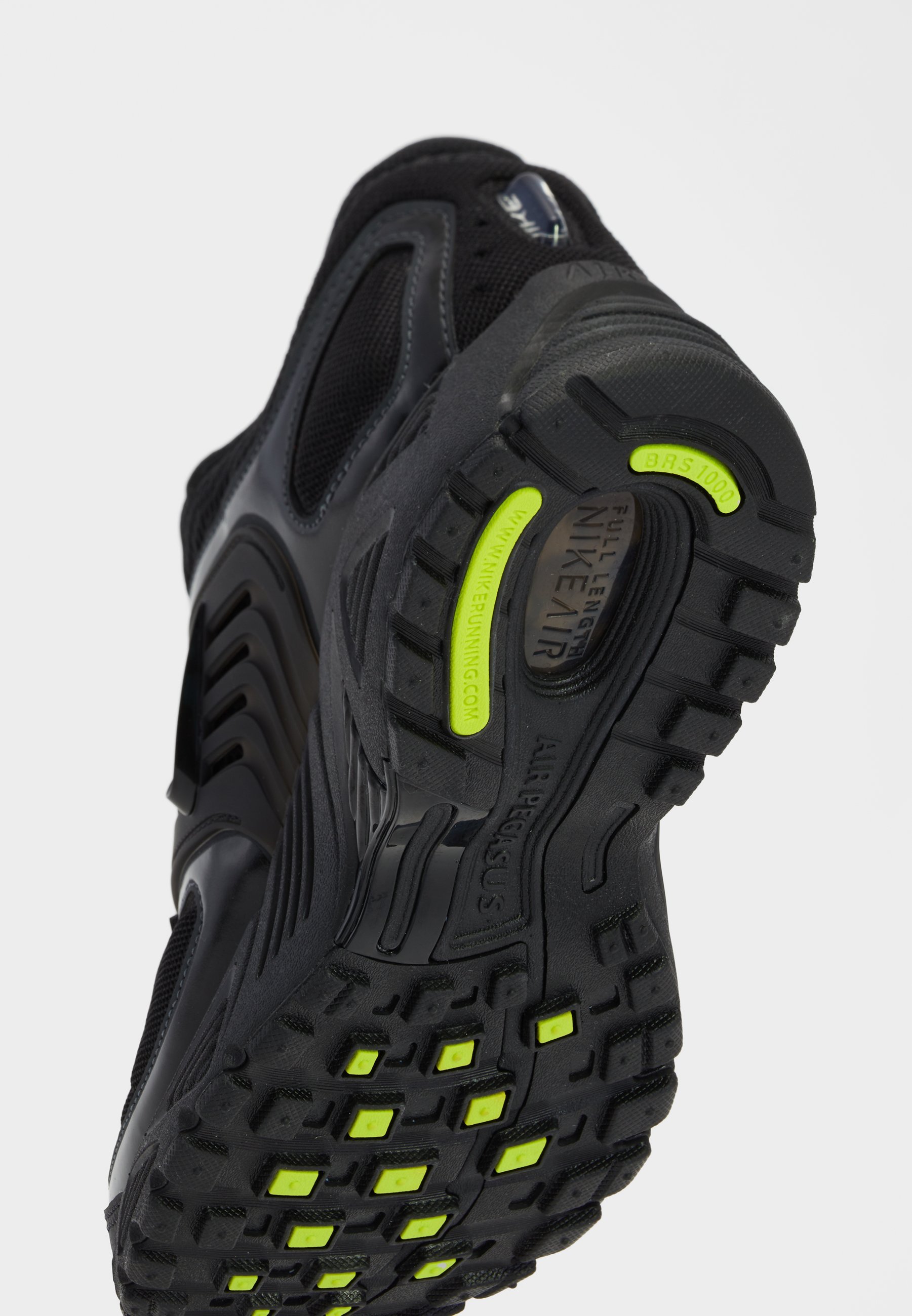 Niskie buty sportowe Nike Sportswear