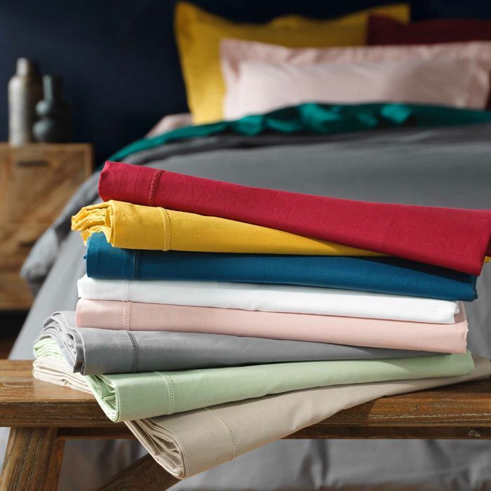 Lina plat laken 240 x 300 cm 100% katoen 57 draden - Ceder, afgewerkt met zoomsteek (2 personen)