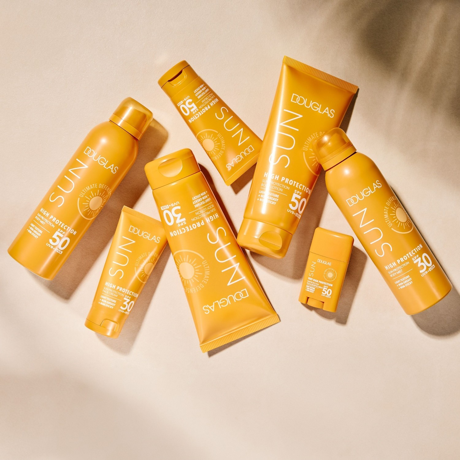 „Douglas Collection“ kūno purškiklis nuo saulės SPF 30, kūno purškiklis – 200 ml
