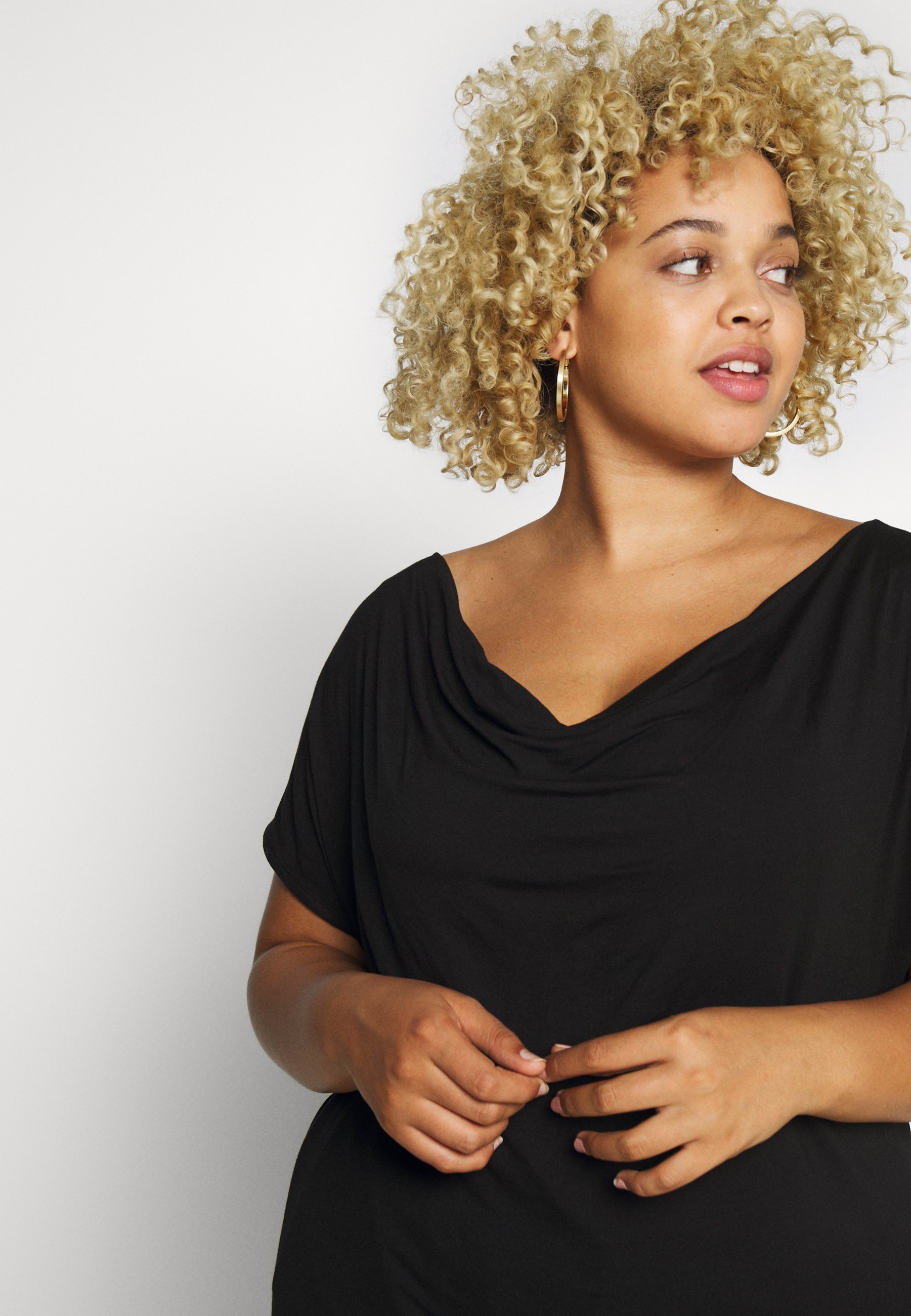 T-shirt basique Anna Field Curvy - noir