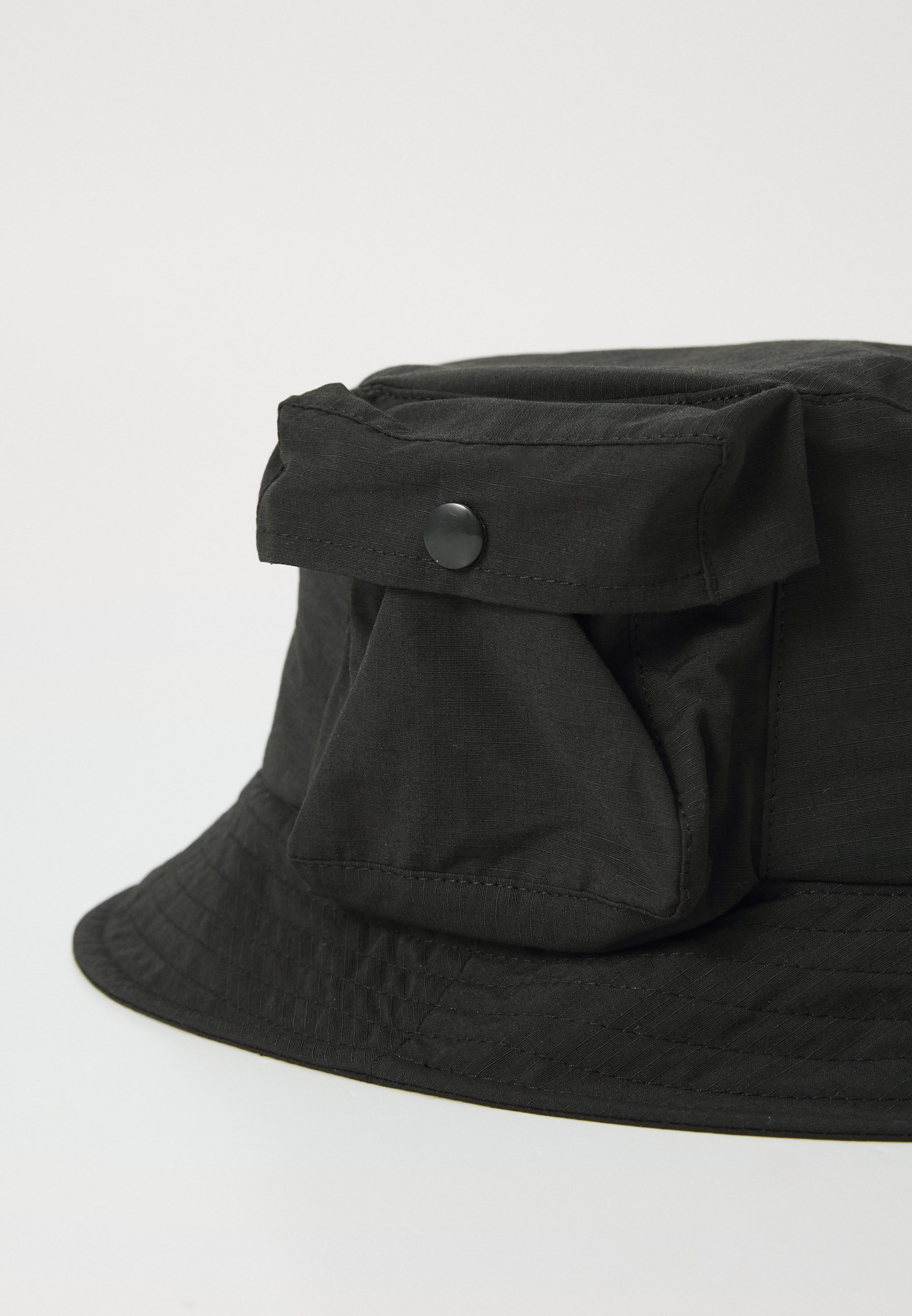 J.LINDEBERG Sports BANKS KANGOL CSOMAGOLHATÓ VÖDÖRSAPÁLCA UNISEX - Sapka - fekete