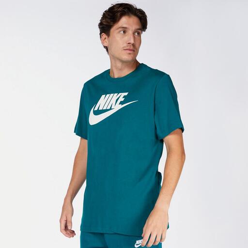  Nike Swoosh