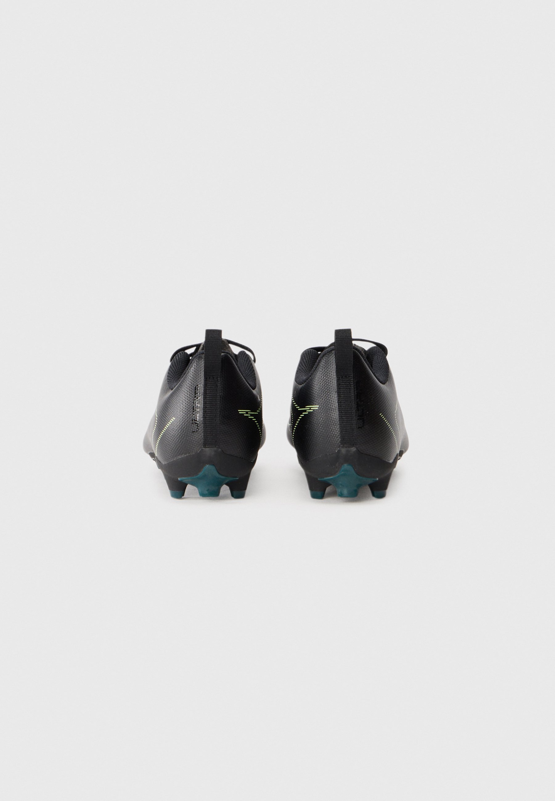 Chaussures de football Puma ULTRA 6 PLAY FG/AG JR UNISEX - Terrain synthétique noir/vert clair