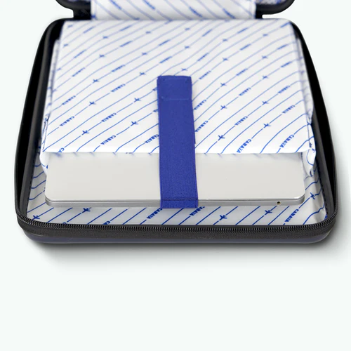 Cabaia Pochette Valise Rigide CDG bleu marine