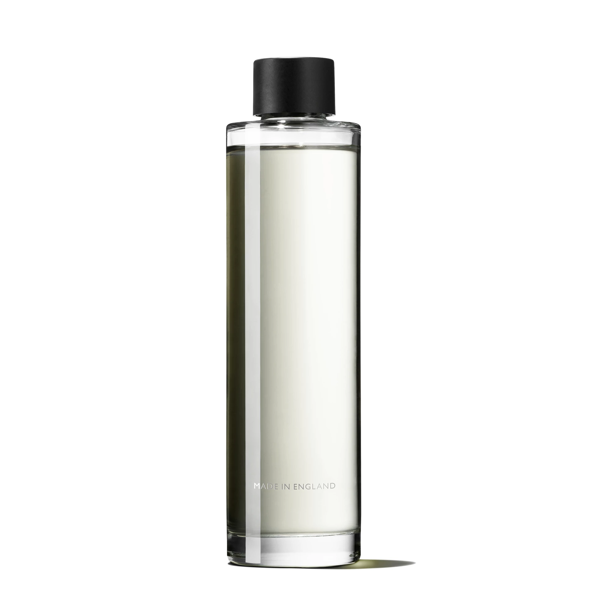 Rezervă delicioasă cu aromă de rubarbă și trandafir 150 ml - Molton Brown