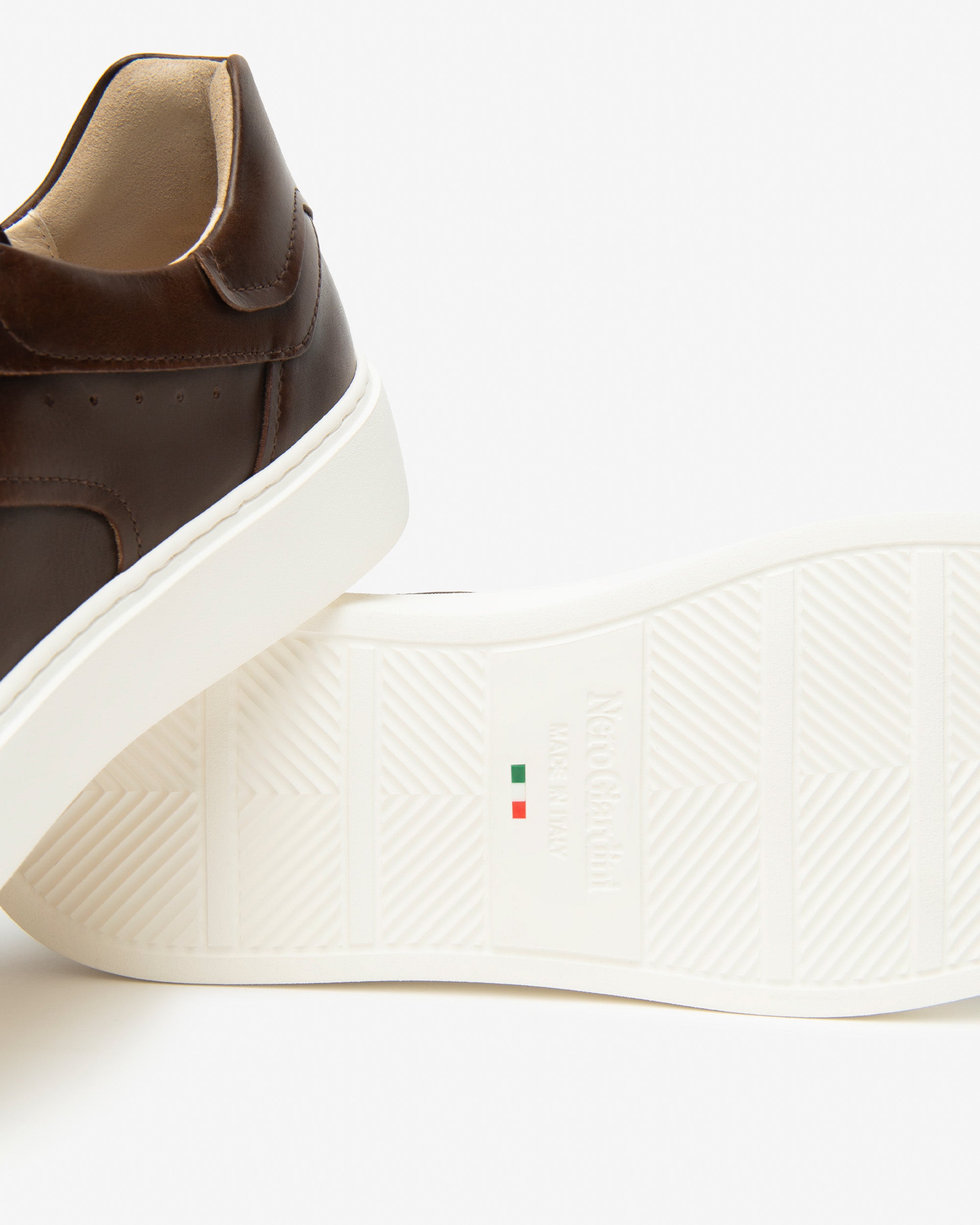  Herren-Sneaker aus Leder