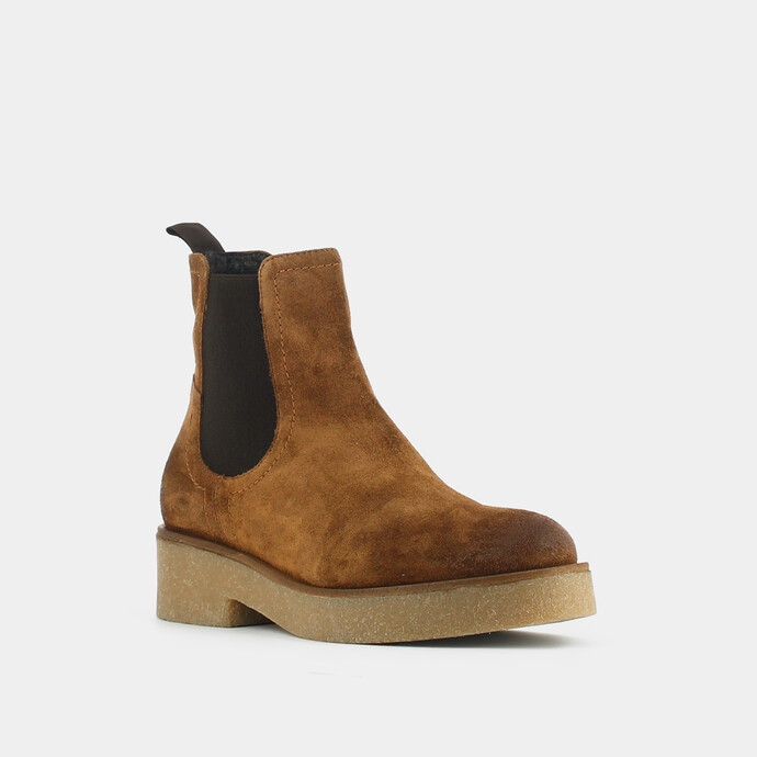 Boots cavalières à bouts ronds et semelles épaisses  croute cognac