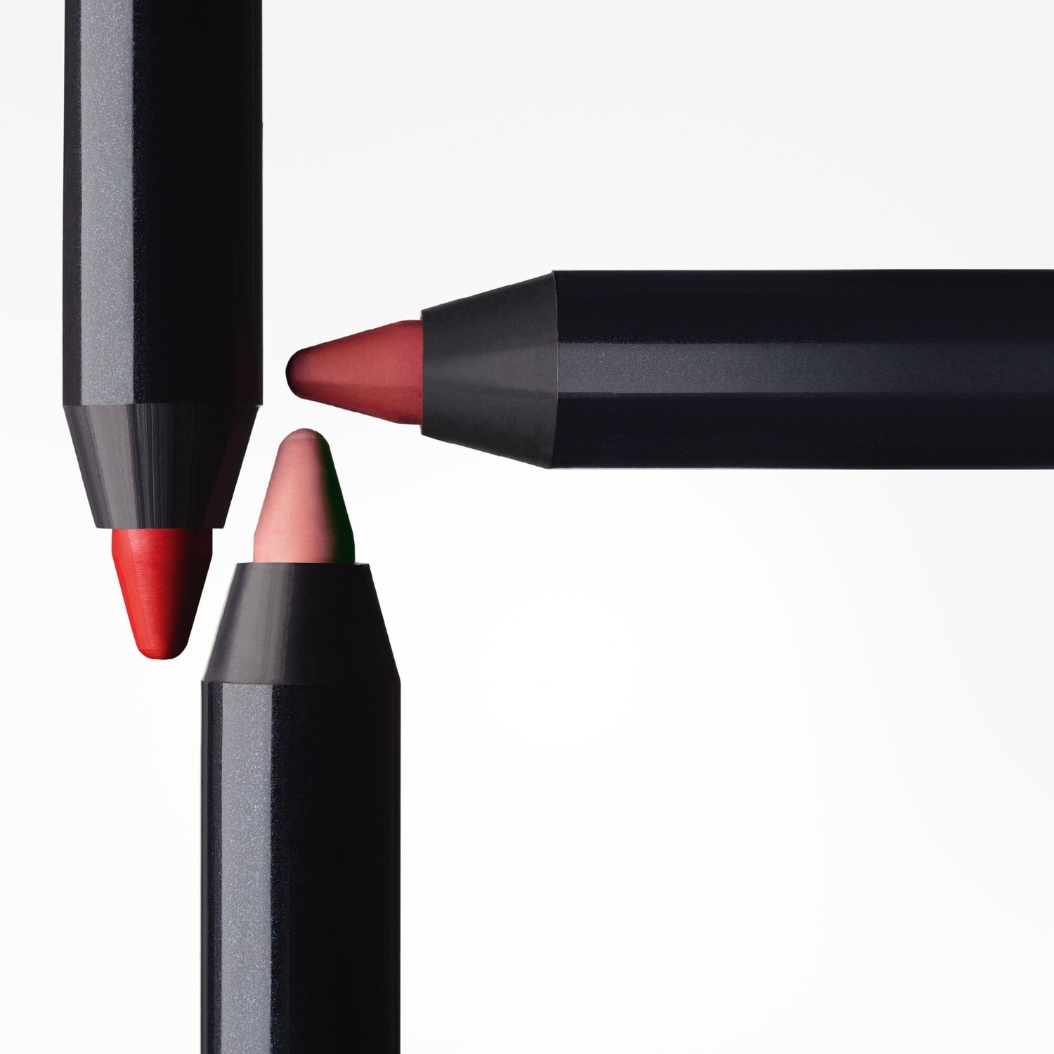 DIOR Crayon contour des lèvres sans transfert - longue tenue