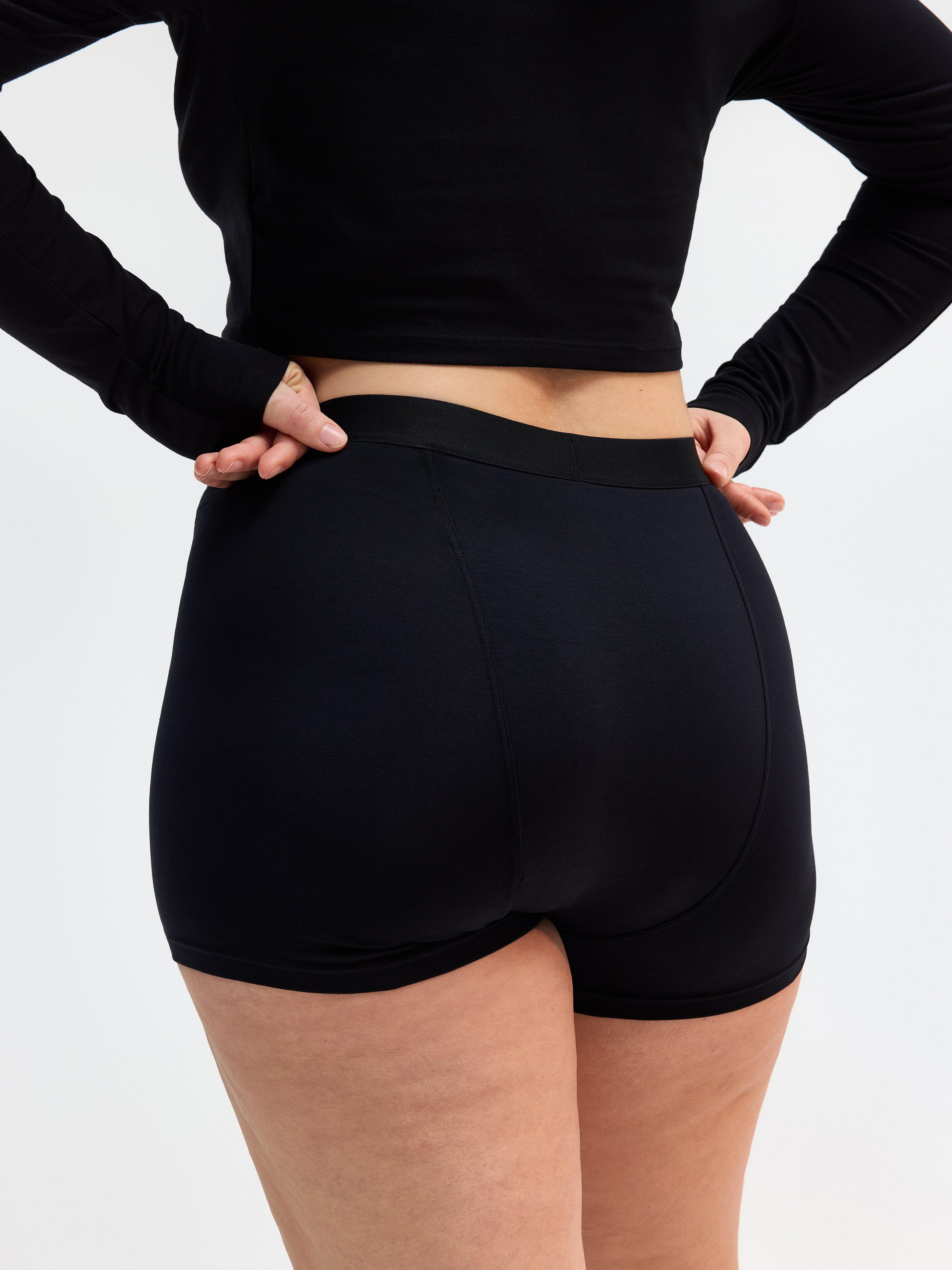 Menstrosa med středně absorpční – boxerky – Female Engineering Black