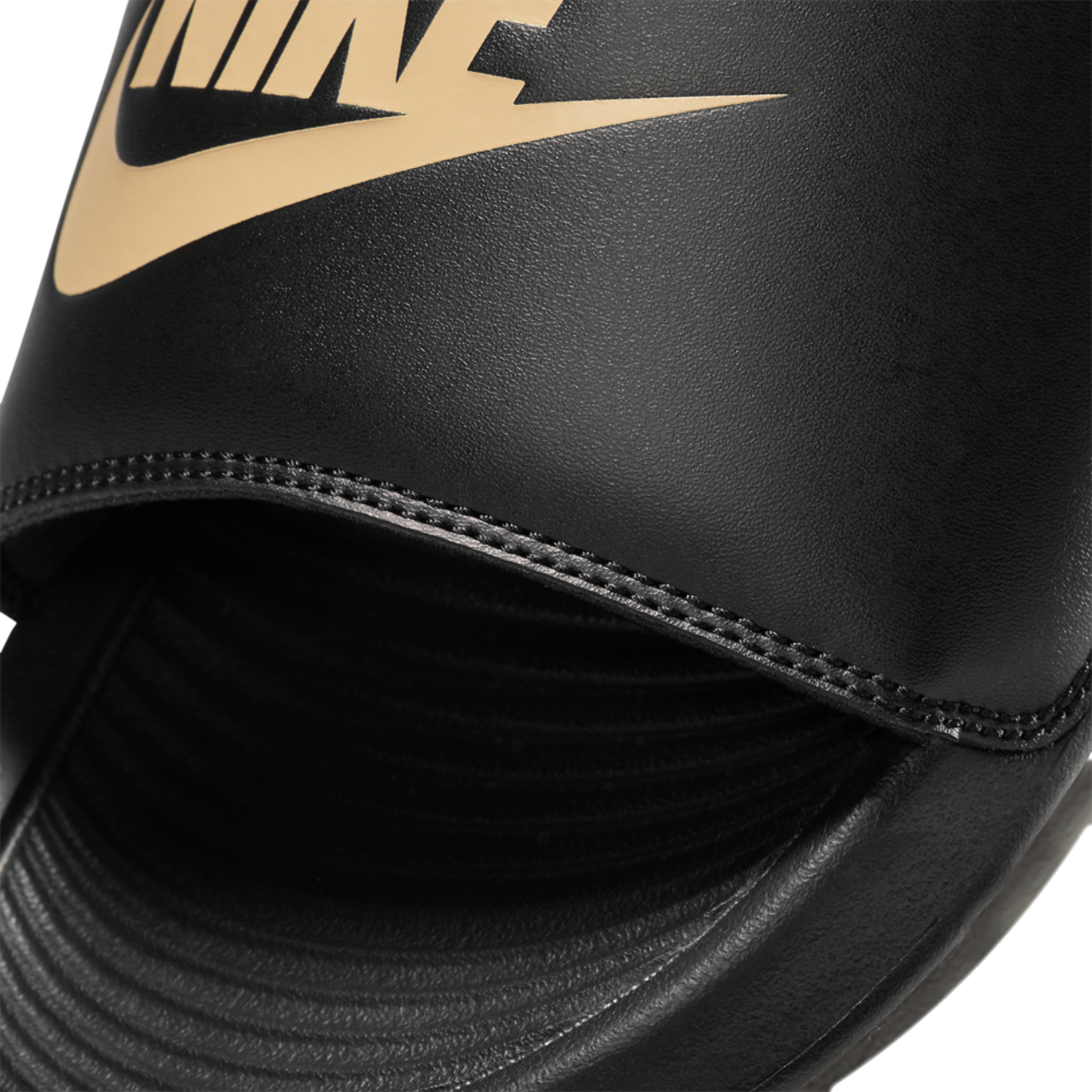 Sandalias Nike Victory One