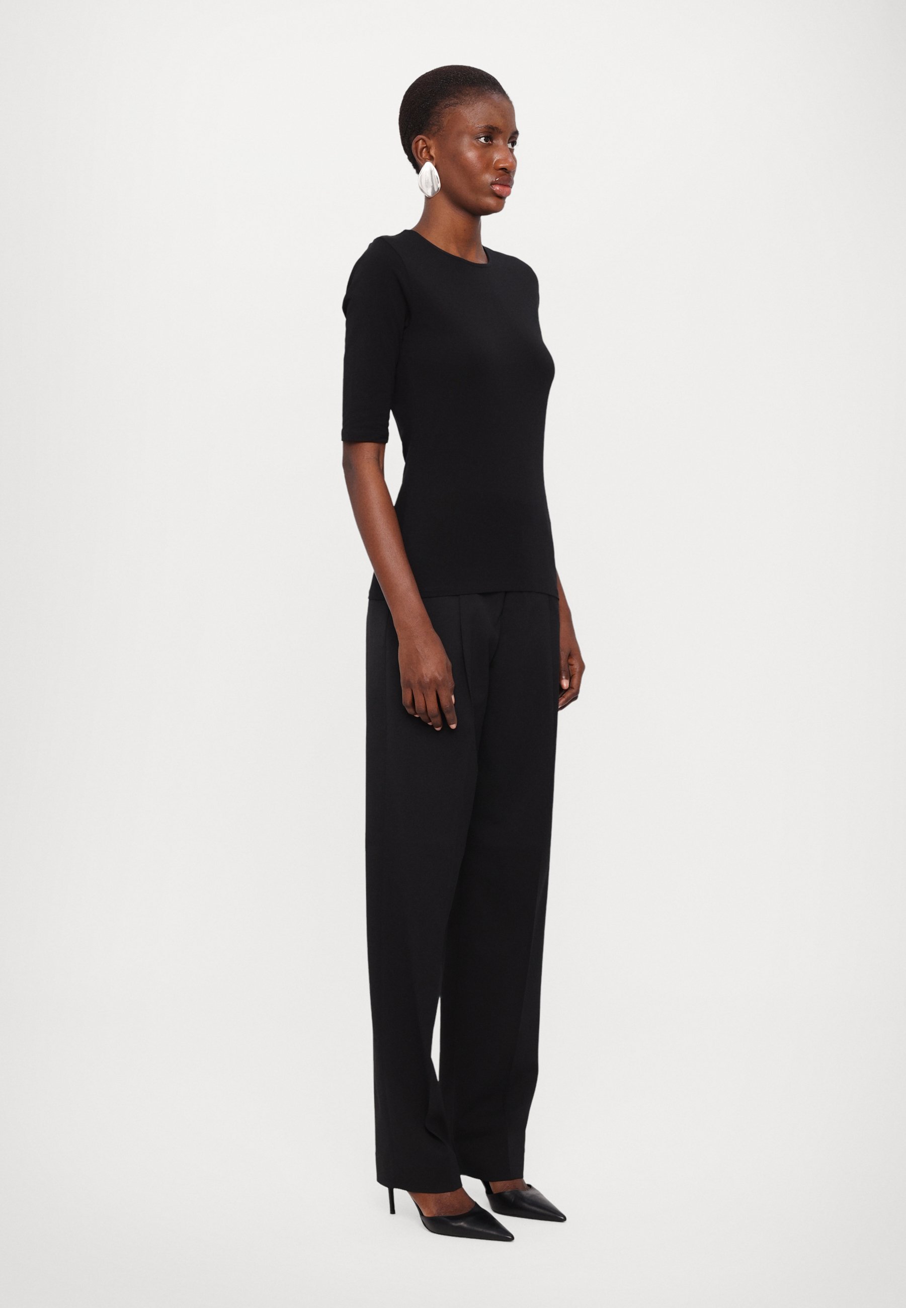 Filippa K T-shirt basic - nera