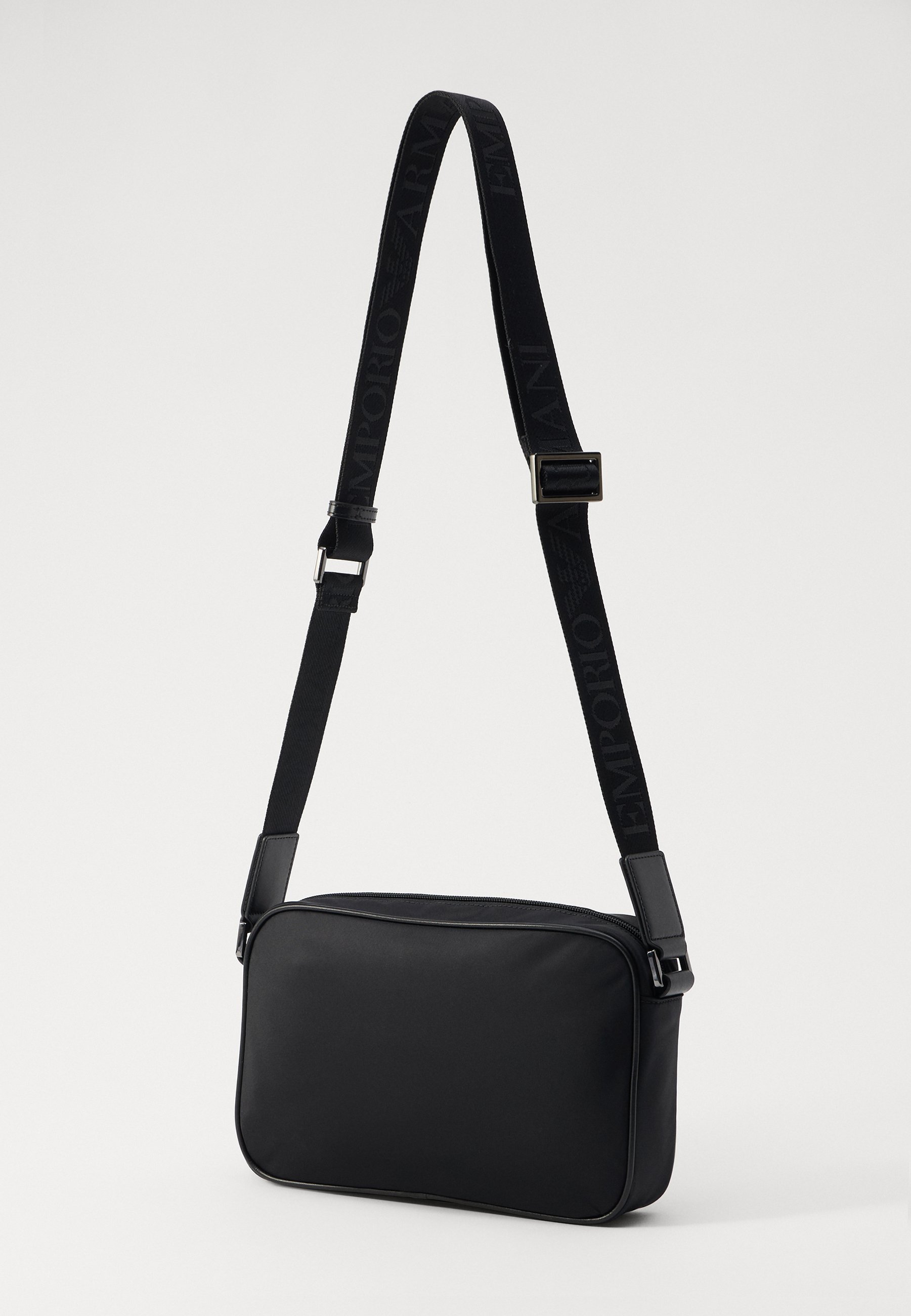 Emporio Armani TORBA NA RAMIĘ UNISEX - Torebka typu crossbody - czarna piękność
