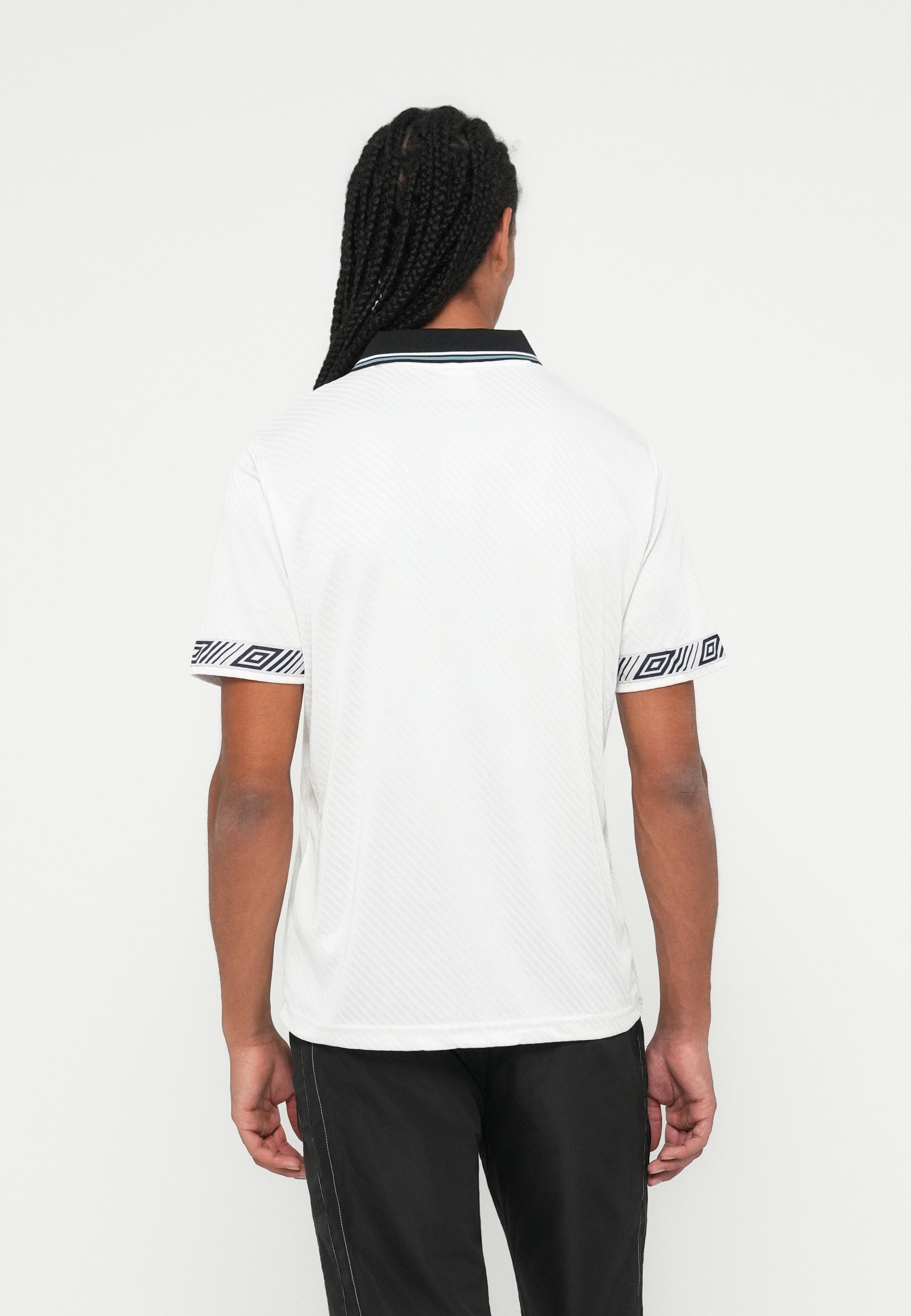 T-shirt Umbro TAPED FOOTBALL UNISEXE - Imprimé - Blanc éclatant