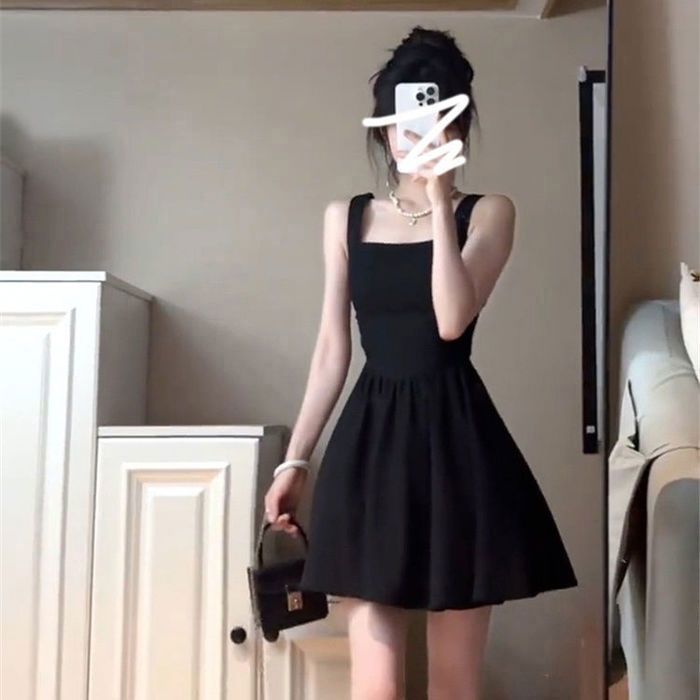 Elegante vestido corto negro de tirantes para mujer, estilo Hepburn, para tallas pequeñas.